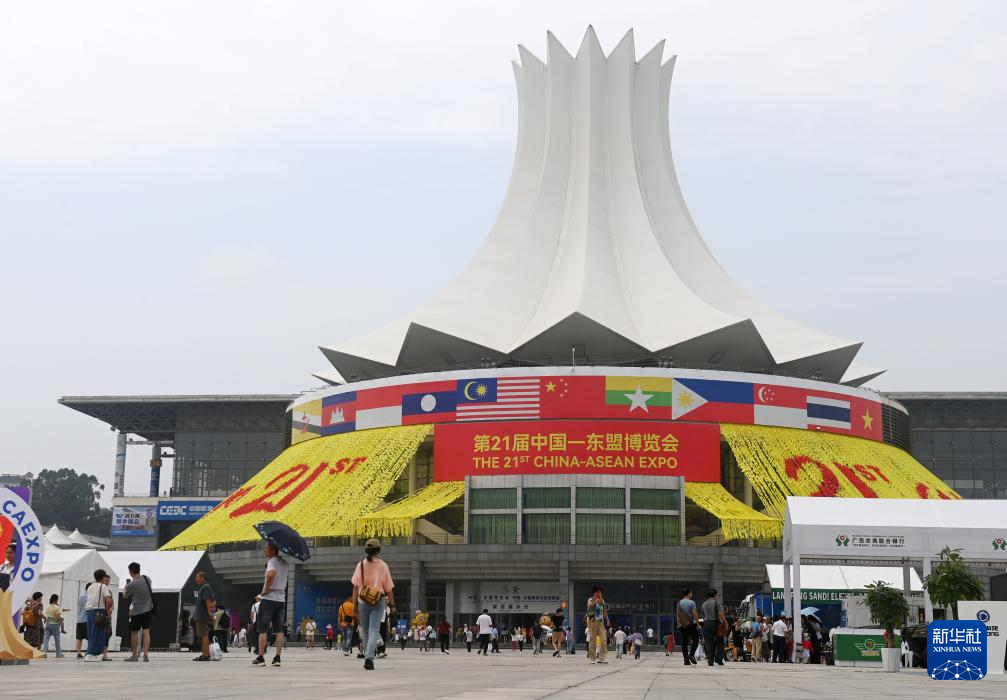 展会现场图0.png
